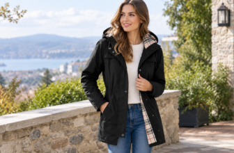 SaphiRose Women’s Long Hooded Rain Jacket Review